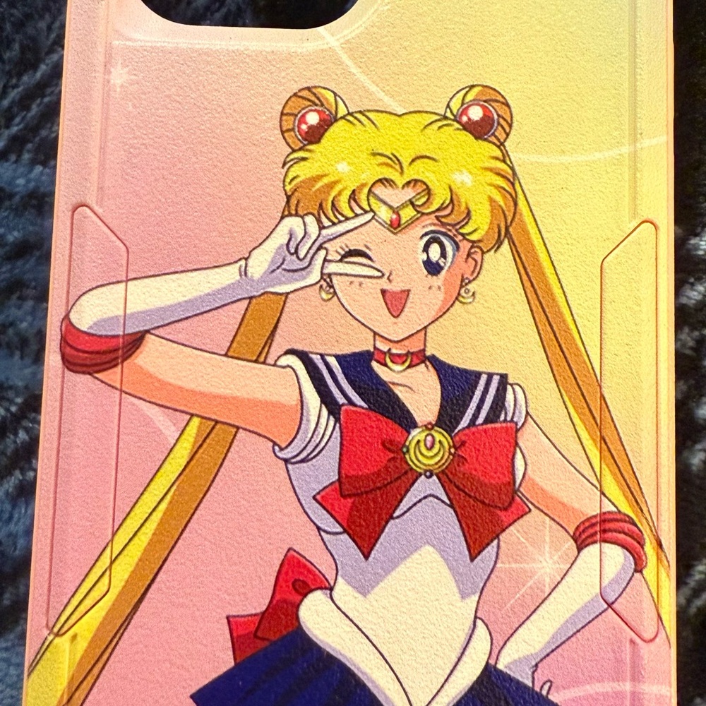 Sailor Moon Gradient Phone - Picture 6 of 6
